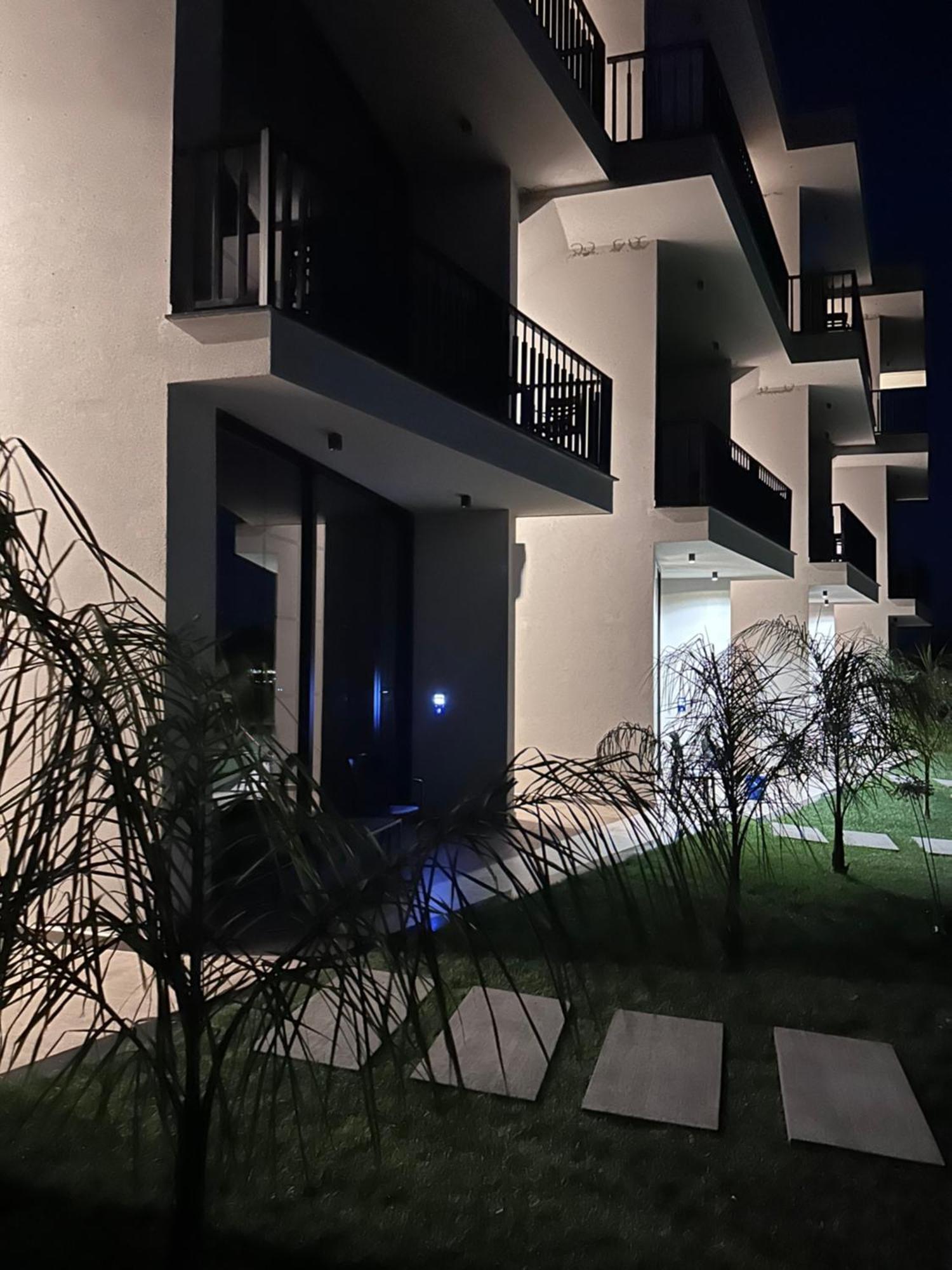 Posh Hotel 5*